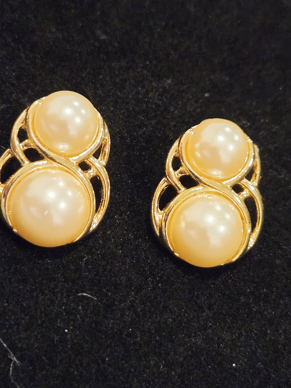 Vintage Richelieu Stud Faux Pearl Earrings , Holloywood Glam Style